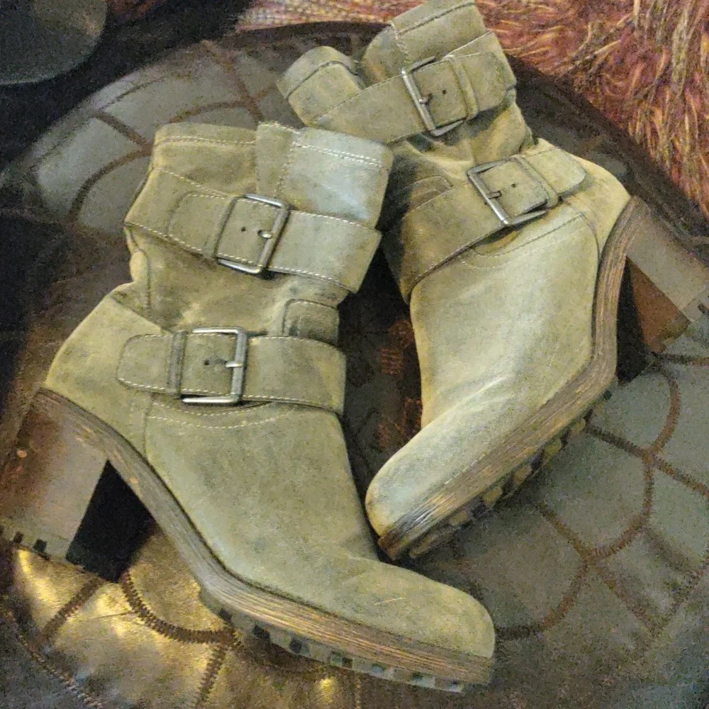 🌹5/$15 Sonoma boots - Picture 1 of 7